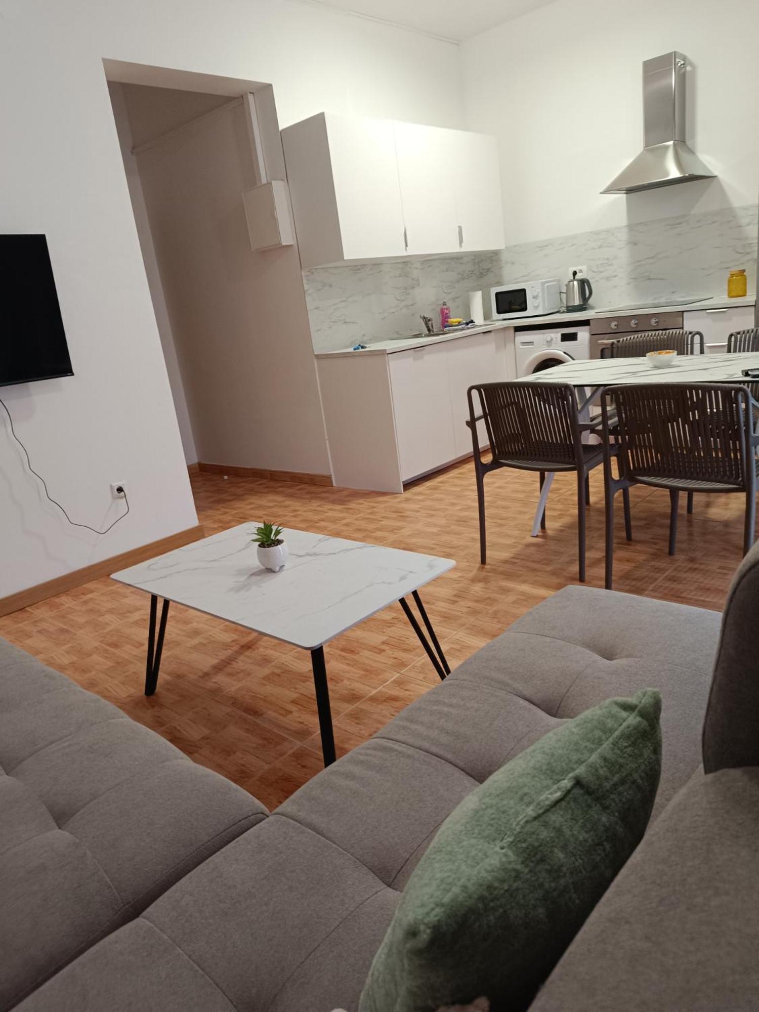 Apartmani "Radi" Baska Voda Exterior photo