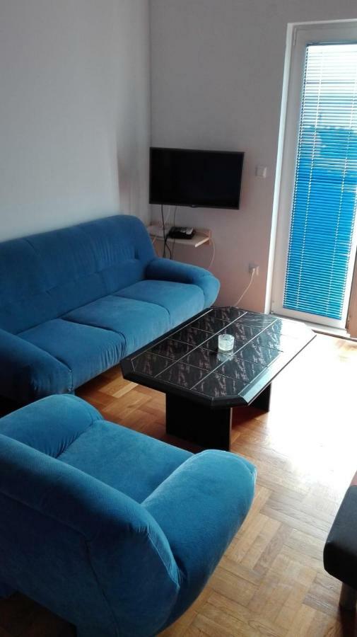 Apartmani "Radi" Baska Voda Exterior photo